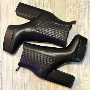 Coach Black Leather Heeled Boots